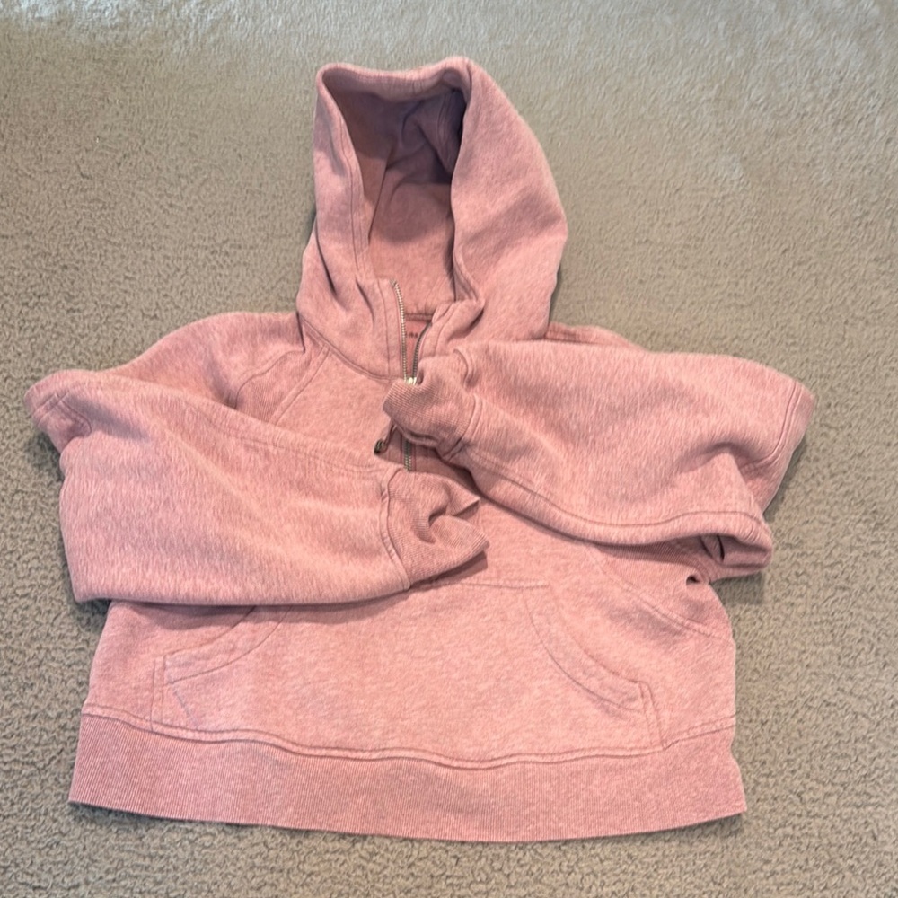 Lululemon Scuba Oversized Half-Zip Hoodie
Heathered Pink Taupe Hoodie Sweater